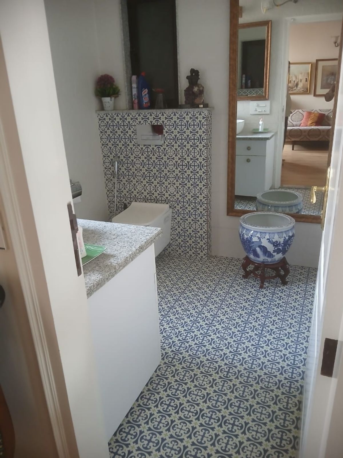 bathroom & plumbing services in Delhi